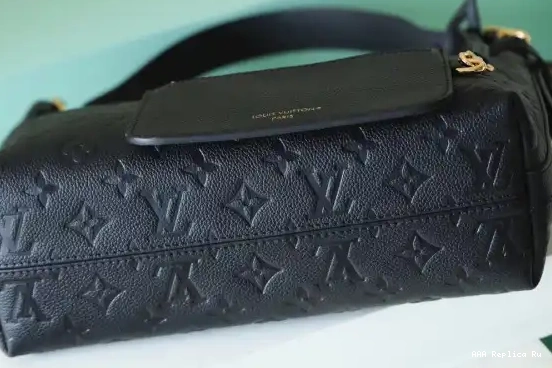 AAA Replica Ru VUITTON Sport Sac LOUIS 0529